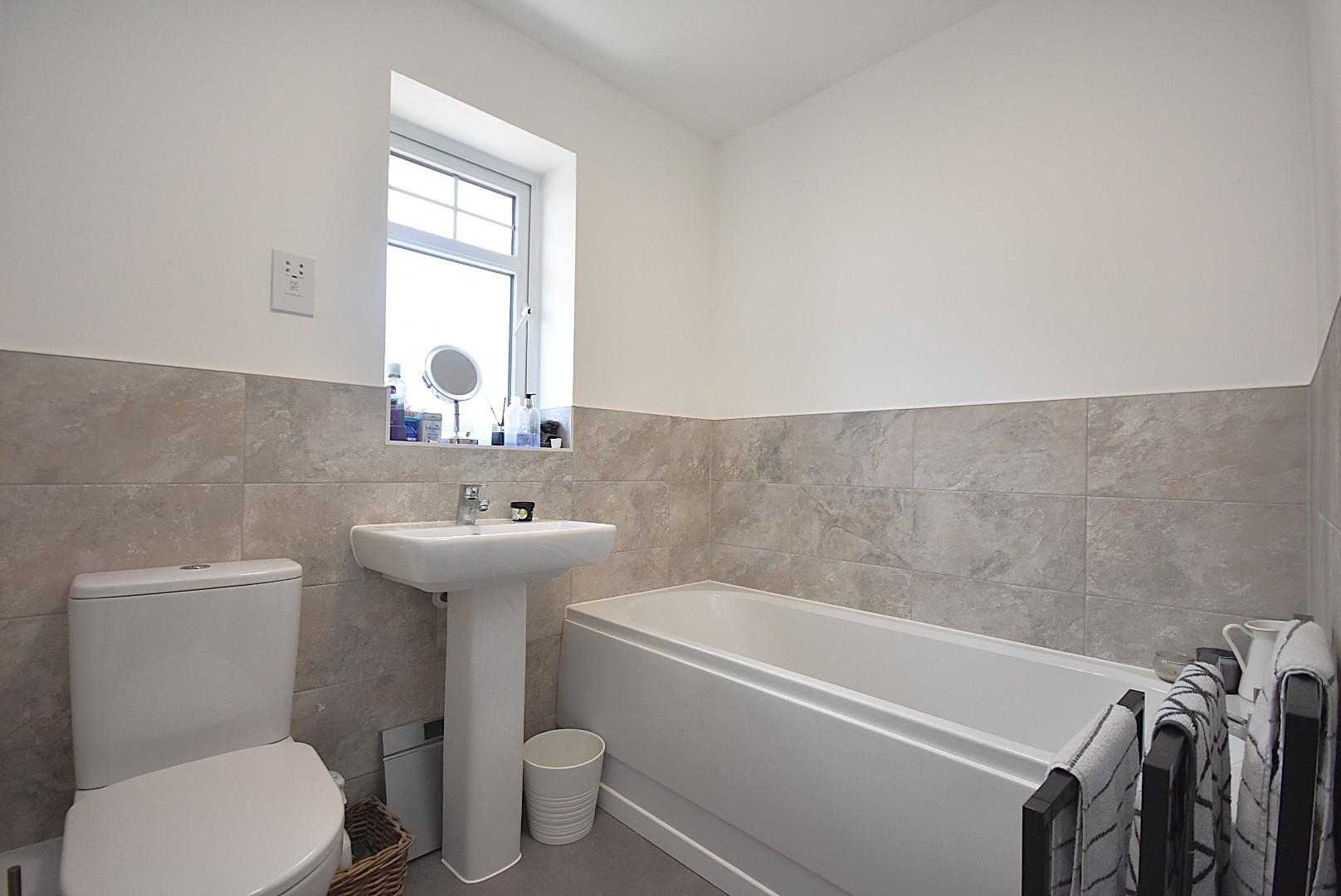 40 Melrose Walk, Sully, Penarth, CF64 5WD